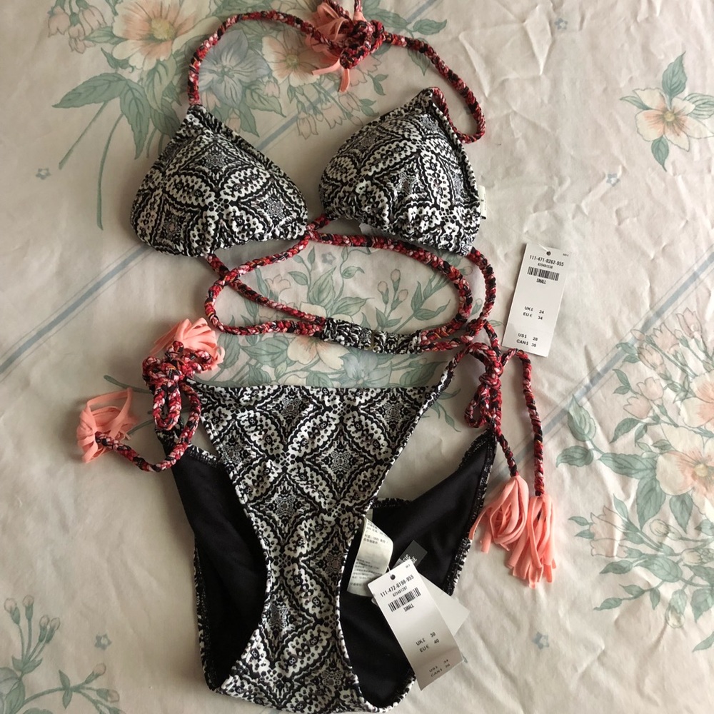 NWT Abercrombie swim tie set size small